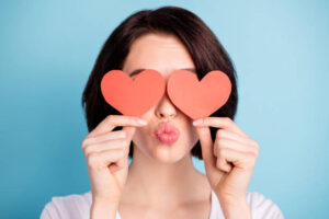 How to Get Heart-Shaped Lips